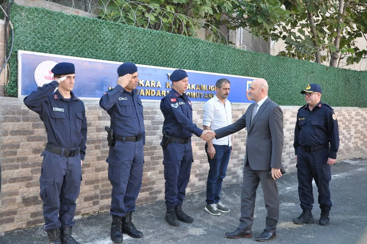 Malkara Kaymakamı Koç, jandarma ve itfaiyeyi ziyaret ederek bilgi aldı