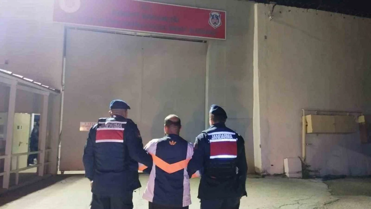 Bilecik Osmaneli'de 9 yıl 9 ay 10 gün hapis cezasıyla aranan şahıs yakalandı