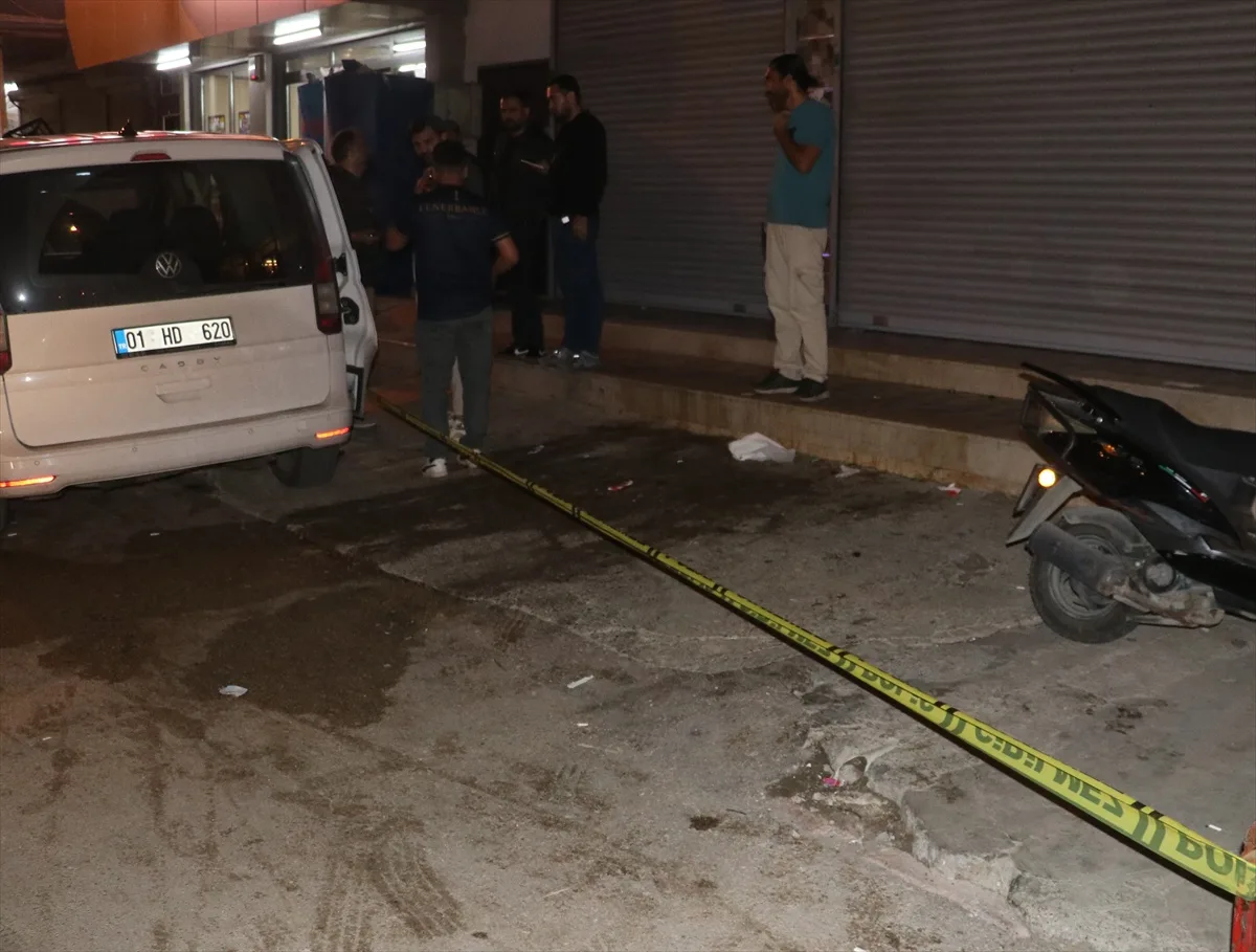 Adana Seyhan'da iş yerine giren kişi 16 yaşındaki genci tabancayla ağır yaraladı