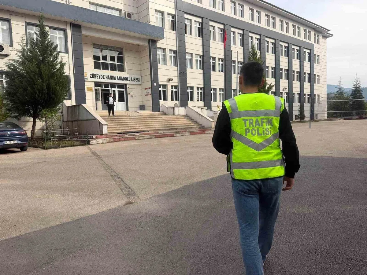 Karabük Valiliği okul çevresi ve öğrenci servisi denetimlerinin sürdüğünü açıkladı