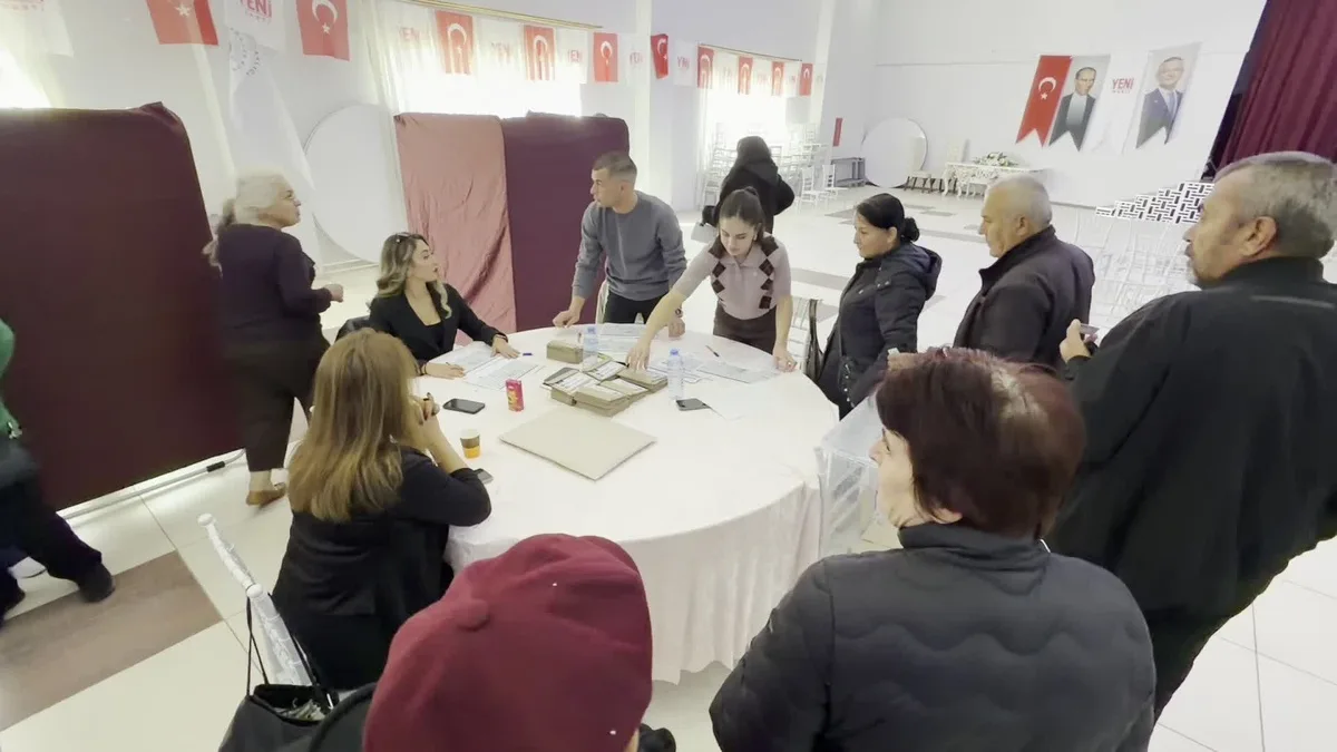 Burdur'da YENİ Parti il başkanlığı ön seçiminde İsmail Dündar 1583 oyla ipi göğüsledi
