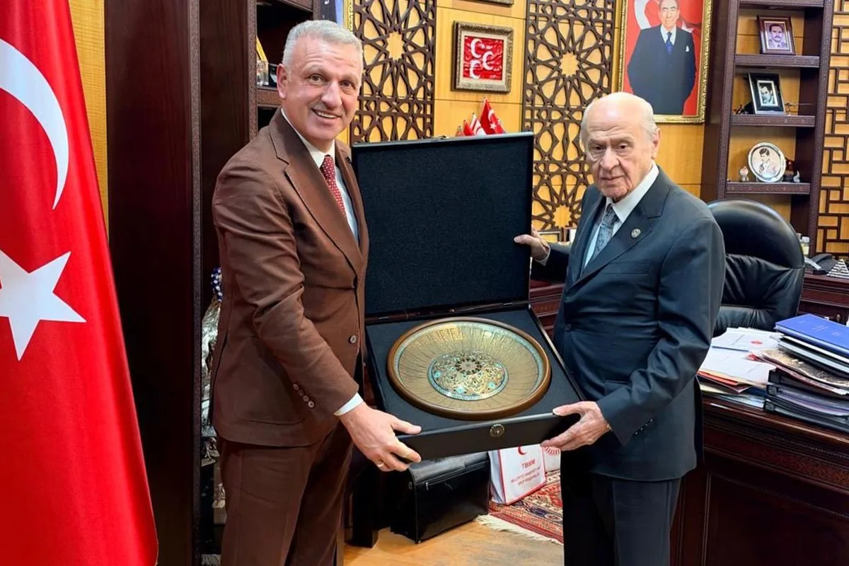Cumhurbaşkanı Başdanışmanı Oktay Saral, MHP lideri Bahçeli'yi ziyaret etti