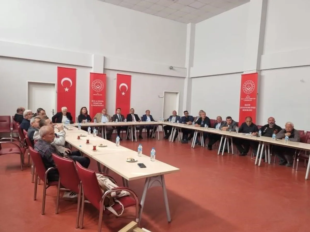 Bilecik'te muhtarlar kadına yönelik şiddetle mücadele için eğitildi