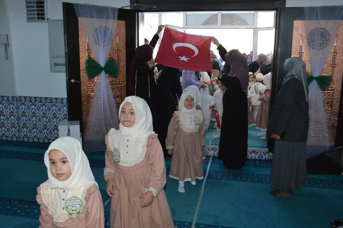 Kütahya'da 4-6 yaş Kur'an kursu öğrencilerine Bed-i Besmele programı düzenlendi