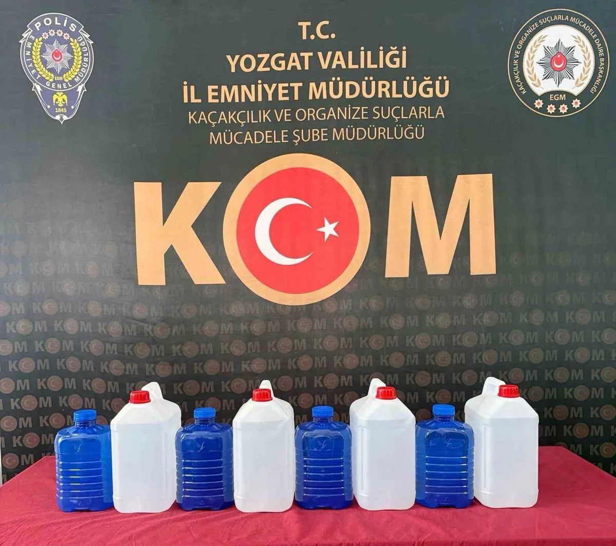 Yozgat Boğazlıyan'da polis, 30 litre kaçak etil alkol ele geçirdi