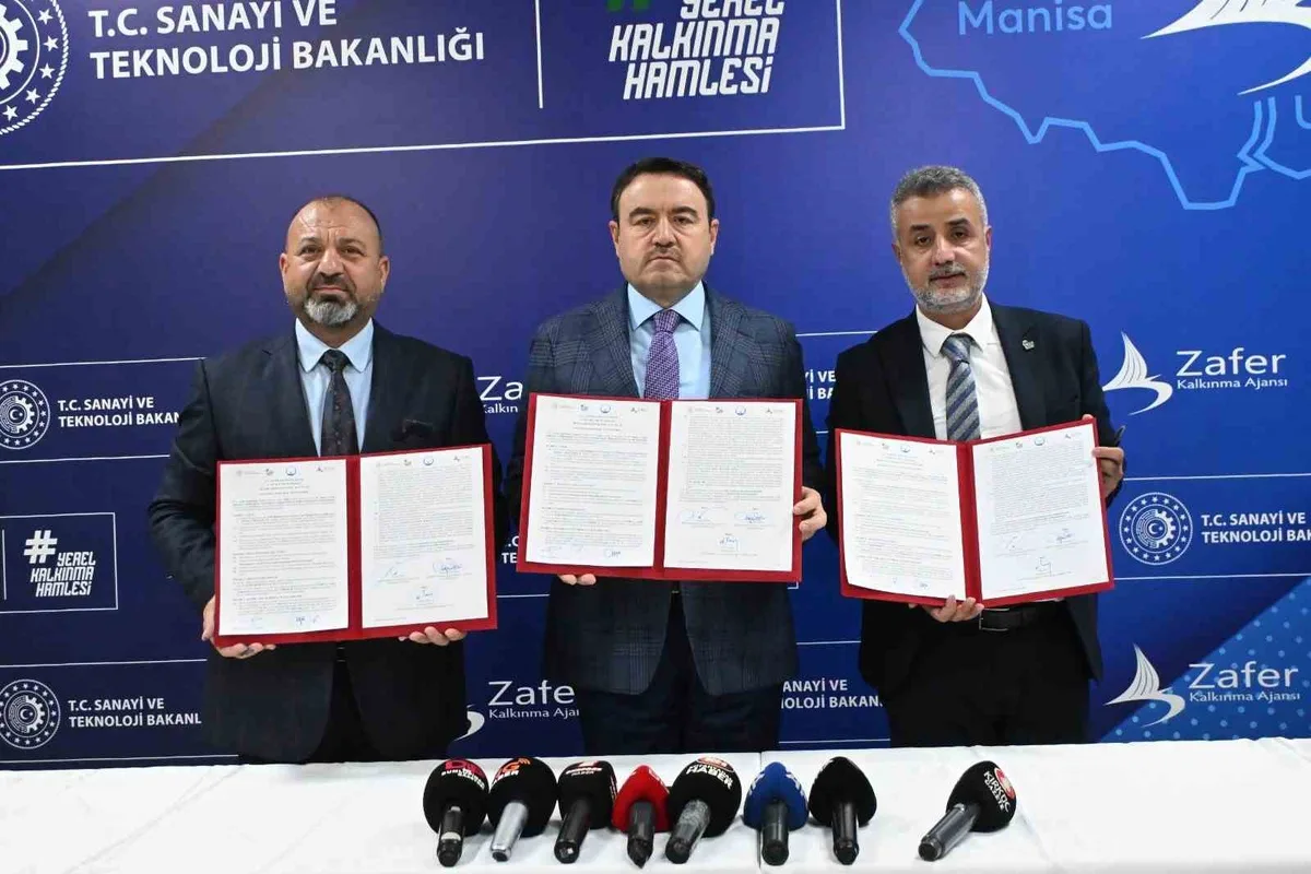 Kütahya'da yıllık 60 bin sayaç kapasiteli doğal gaz merkezi için protokol imzalandı