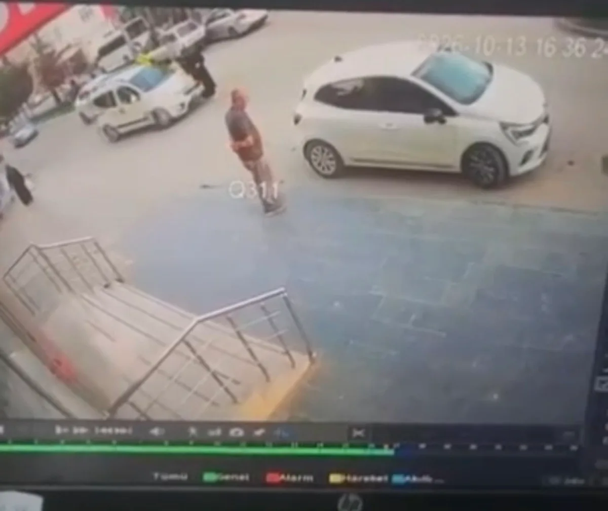 Samsun Kavak'ta hafif ticari araç yayaya çarptı, Sultan Aracı ağır yaralandı