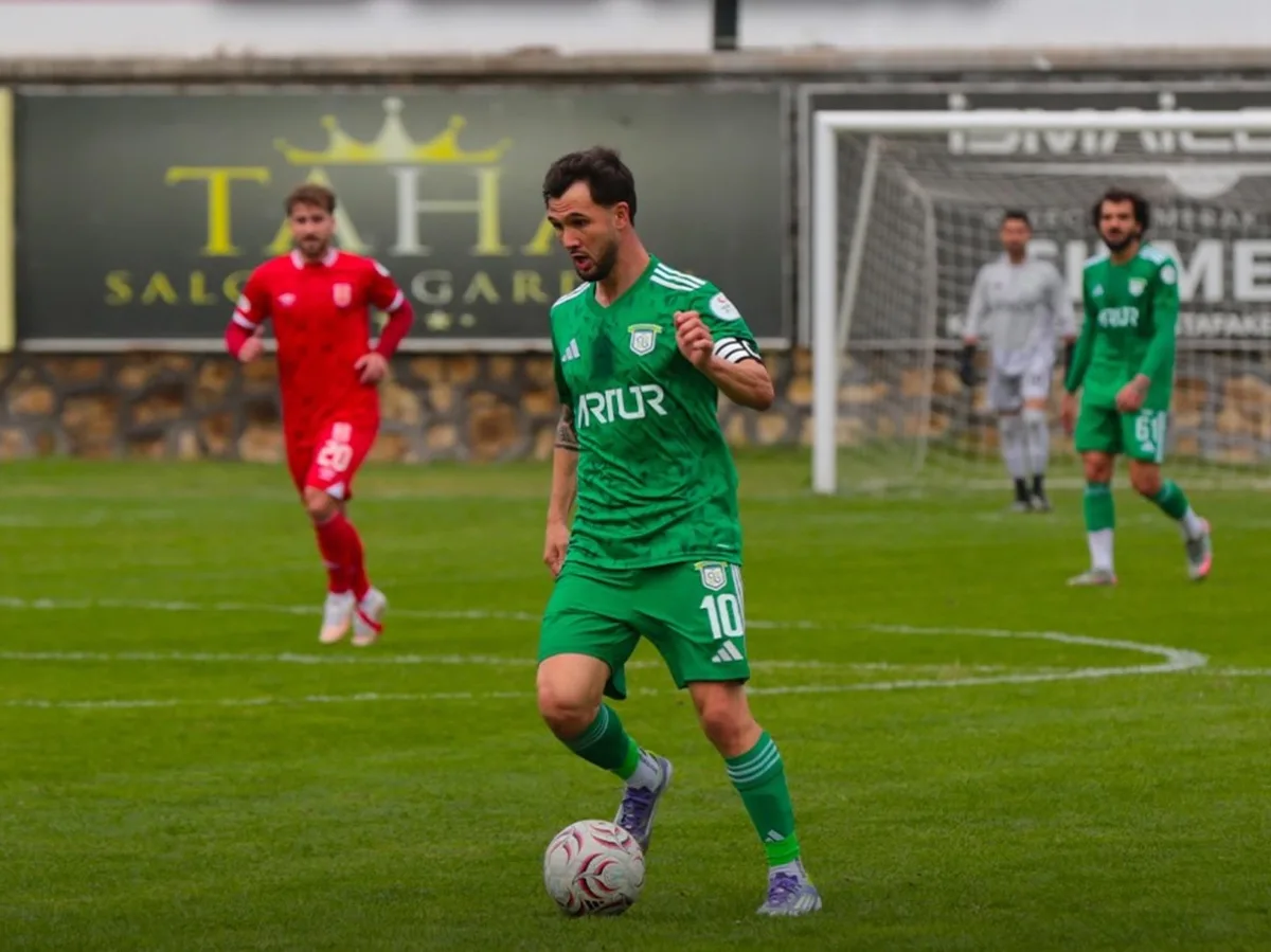 Balıkesirspor, Arnavutköy Belediyesi FSK'yı 1-0 yenerek Ziraat Kupası'nda tur atladı