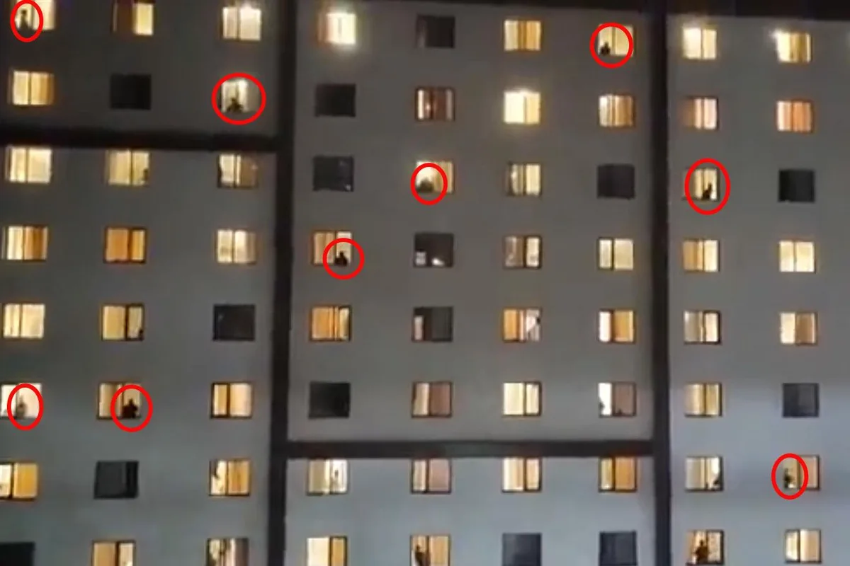 Görüntüler öğrenci yurdundan: Hepsi tek bir ağızdan bağırdı