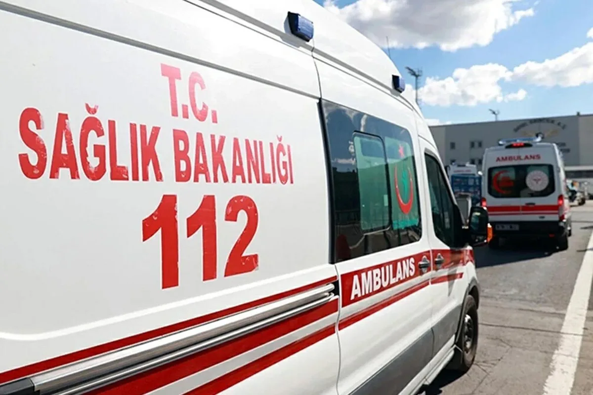 Batman'da 8. kattaki balkondan düşen iki çocuk annesi kadın yaşamını yitirdi