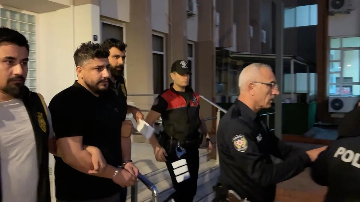 Cinayet soruşturmasında firari iş insanı Levent Demir taziye için Aydın'da yakalandı