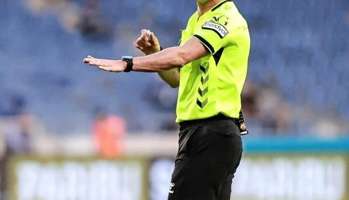 Lawrence Visser kimdir? Trabzonspor-Hearts maçının Belçikalı hakemi hangi maçları yönetti?