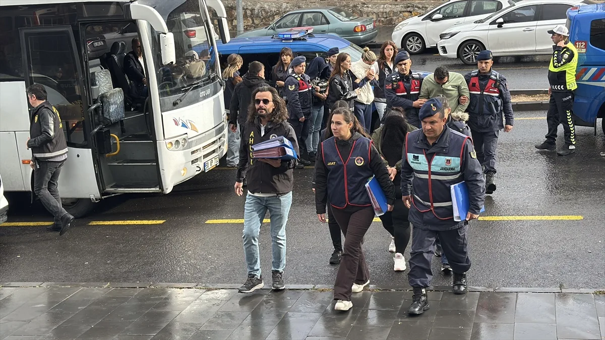 Nevşehir merkezli fuhuş operasyonunda 11 şüpheli tutuklandı, 16 kadın kurtarıldı