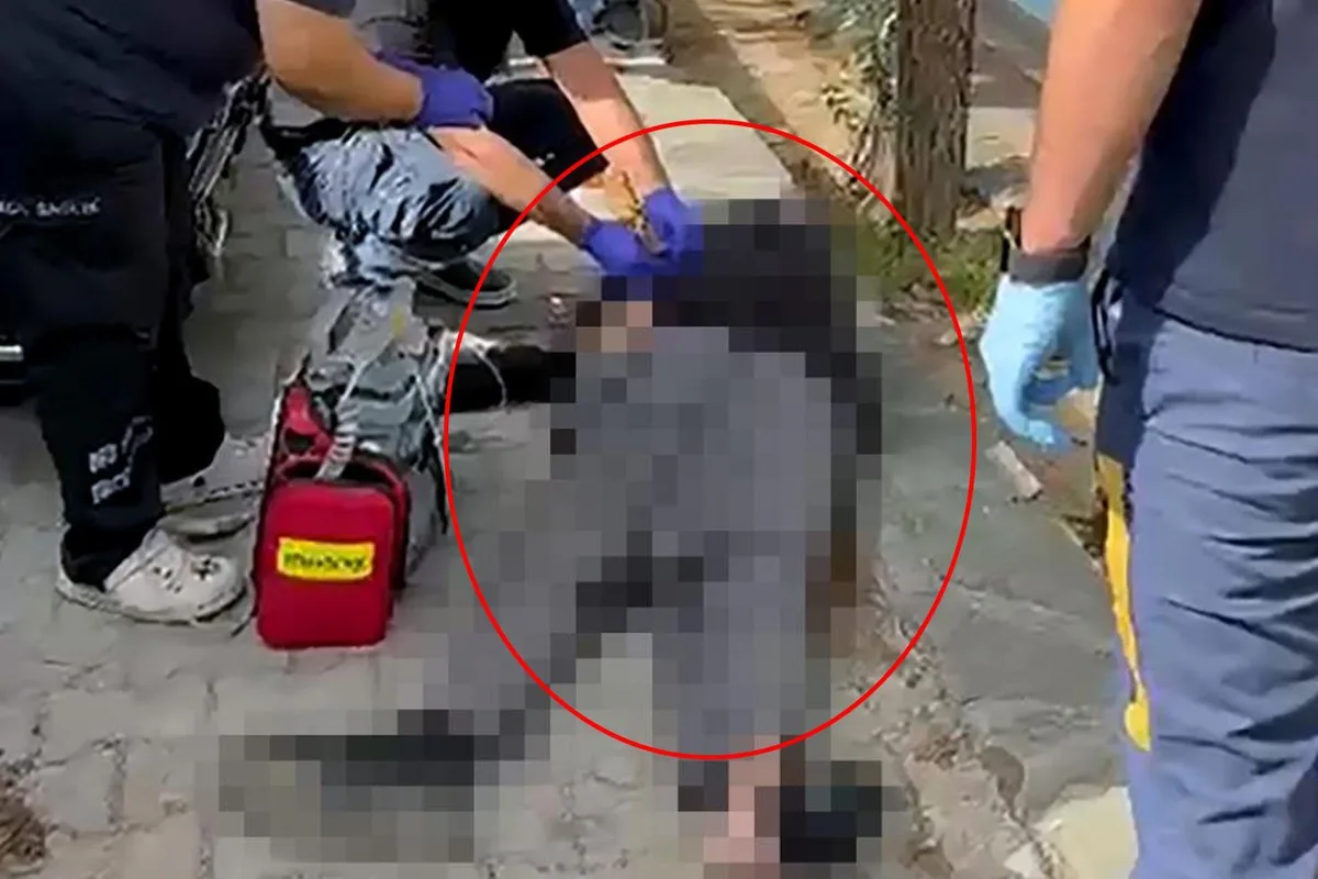 Kaldırımda yürüyordu! Attığı son adım hayatına mal oldu