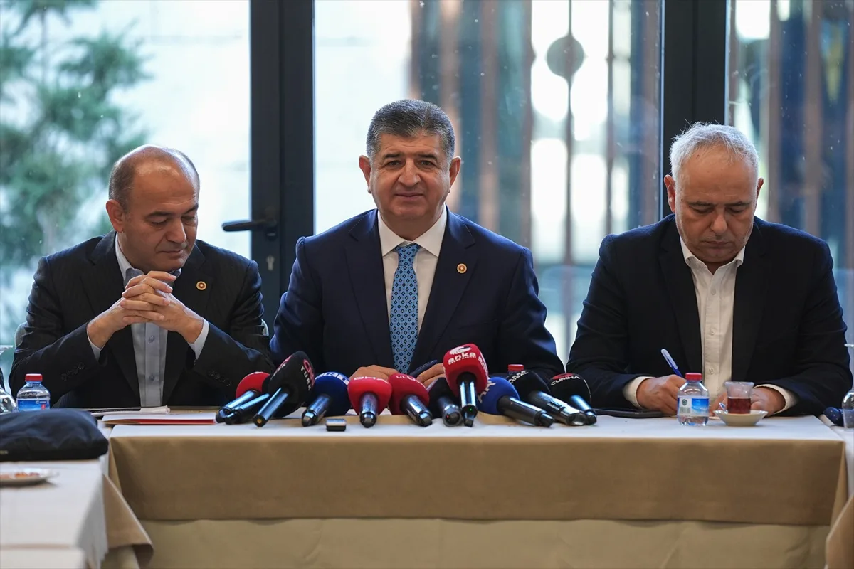 Yeni Partili Karabat, aidat tartışmasında paraların dağıtıldığını söyledi
