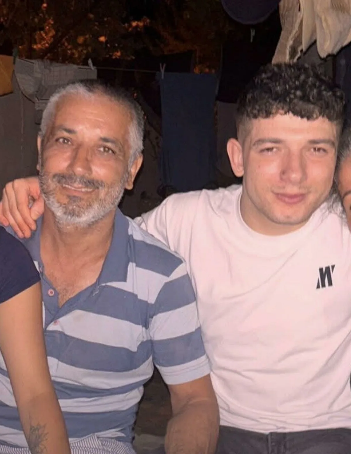 Aydın Germencik'te hükümlü, babasını yaklaşık 10 bıçak darbesiyle öldürdü