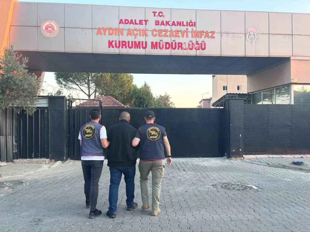 Aydın Efeler'de 17 yıl 6 ay 19 gün hapis cezalı hükümlü JASAT ekiplerince yakalandı