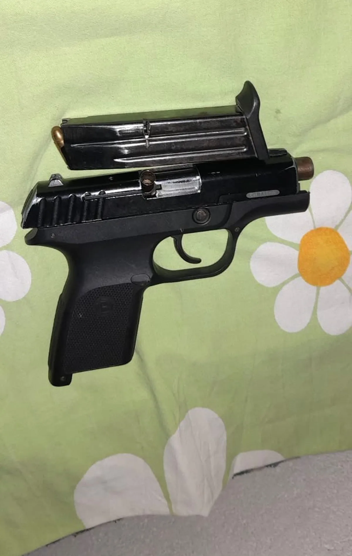 Ağrı'da polis, kesinleşmiş hapis cezası bulunan 3 kişiyi yakaladı