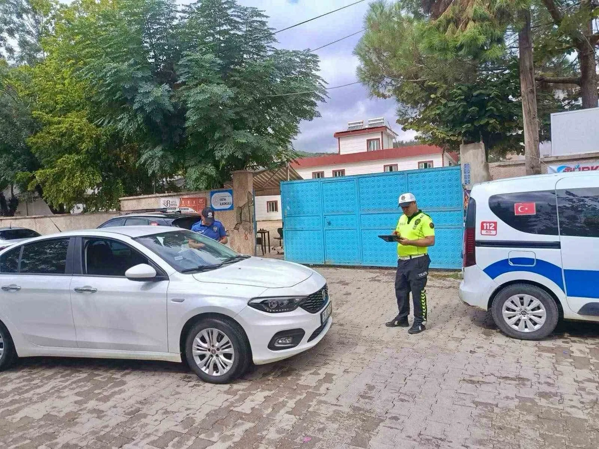 Kahramanmaraş'ta okul çevresi denetimlerinde bin 646 kişi sorgulandı
