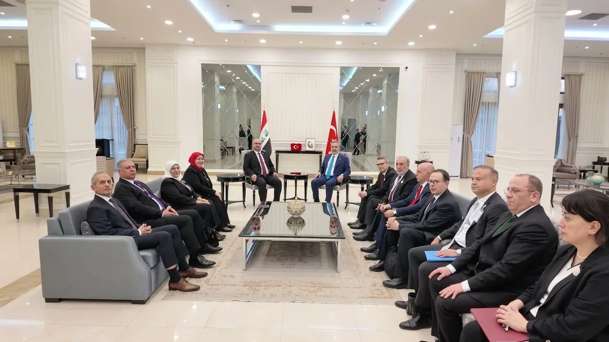 Fidan, Bağdat'ta İslam İşbirliği Teşkilatı toplantısında Türkmen heyetini kabul etti