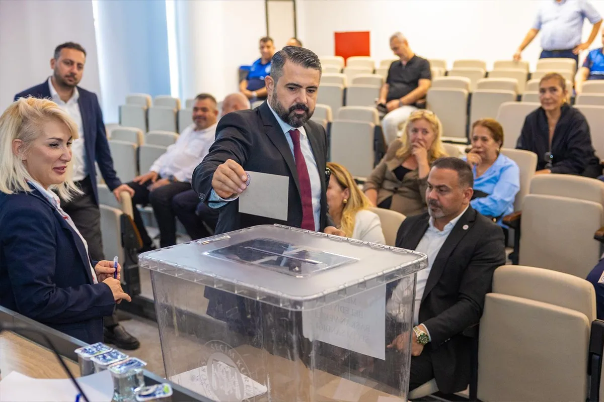 Mersin’de iki ilçenin başkanvekilliğini CHP'li isimler kazandı
