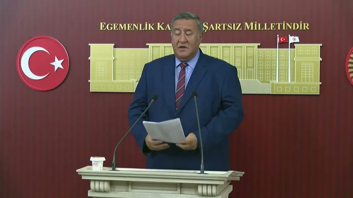 Gürer, Suluova Şeker Fabrikası'nın borç yükü için yapılandırma ve destek istedi