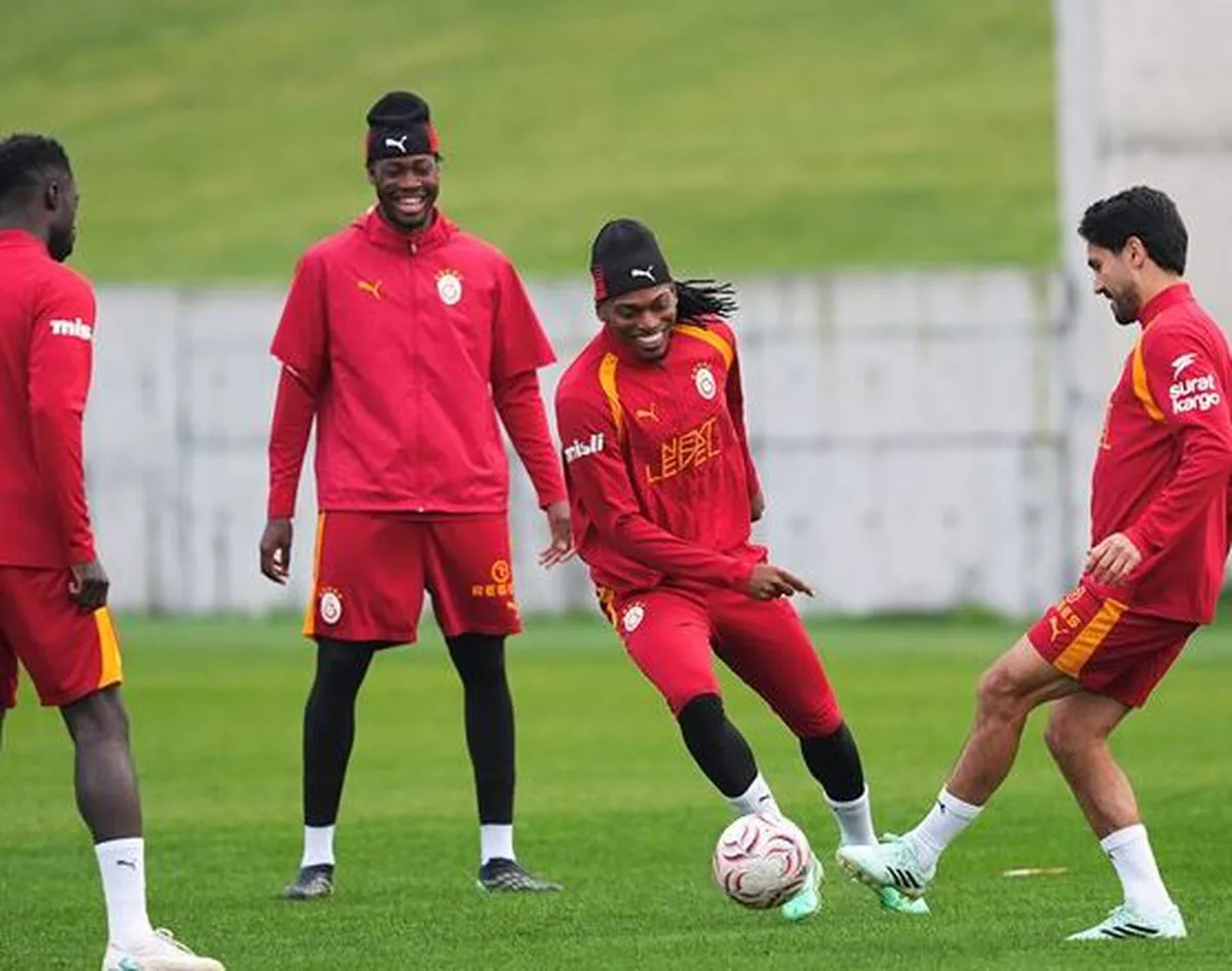 Galatasaray, Fenerbahçe derbisi hazırlıklarını Kemerburgaz'da tamamladı