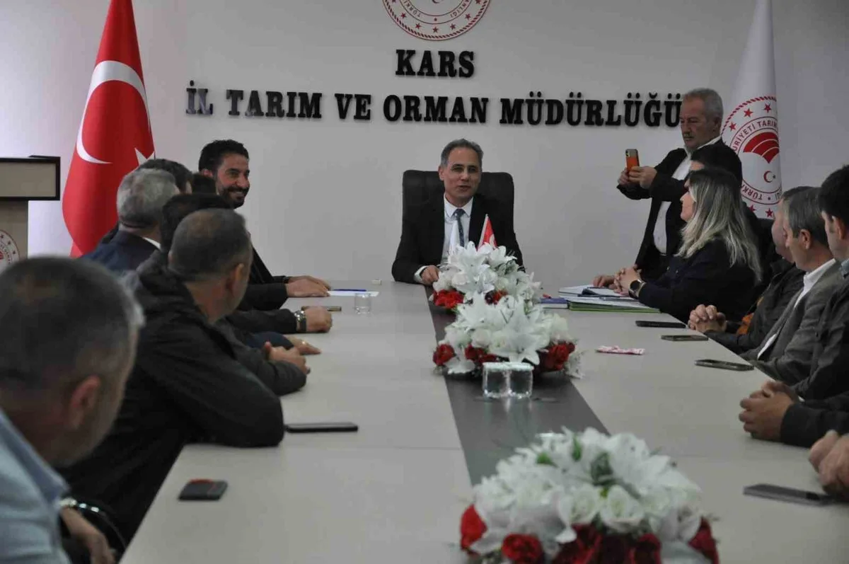 Kars'ta suni tohumlama yetkisi Damızlık Sığır Yetiştiricileri Birliğine geçti