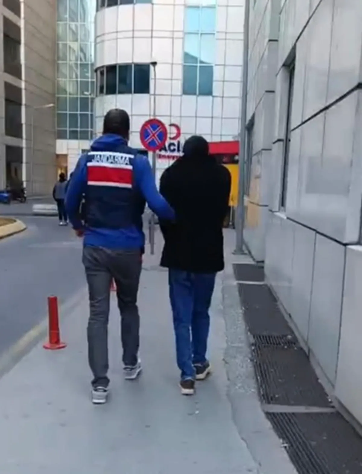 İstanbul ve Sakarya Sapanca'da DEAŞ operasyonunda 4 kişi gözaltına alındı