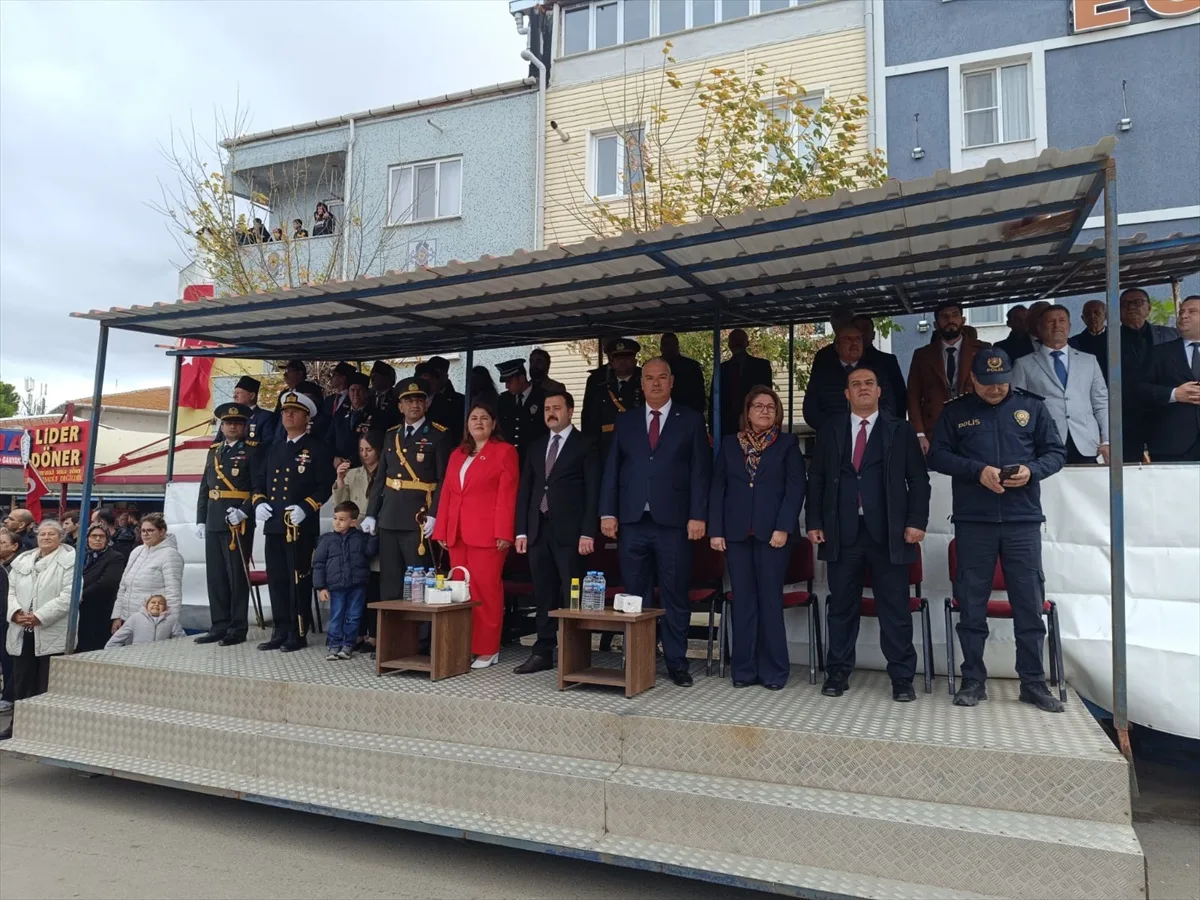 Edirne'nin Havsa ve Enez ilçelerinde 29 Ekim Cumhuriyet Bayramı törenle kutlandı