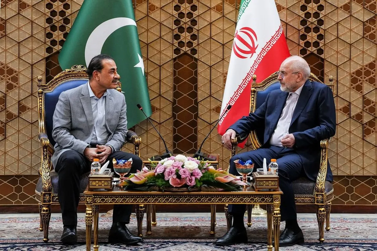 Pakistan Genelkurmay Başkanı Munir, Tahran'da Kalibaf ve Rızai ile görüştü