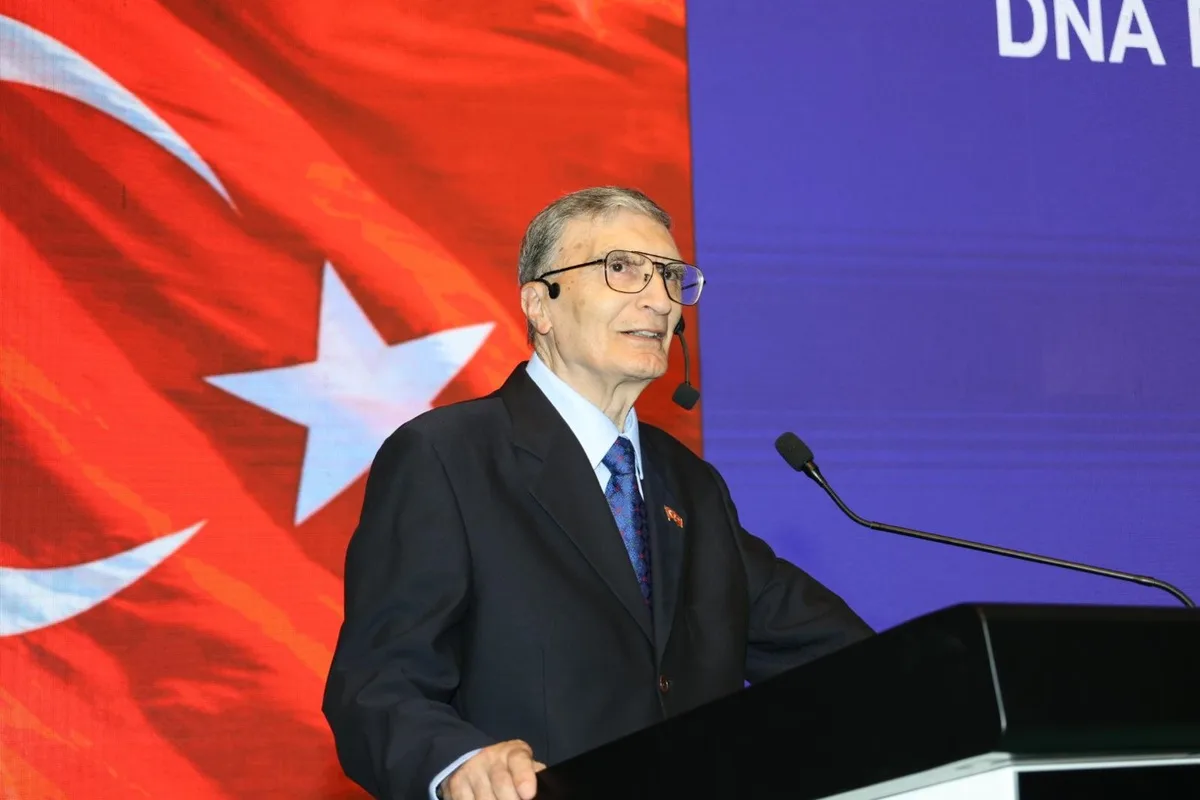 MEÜ'de 2026-2027 akademik yılı Aziz Sancar'ın ilk kez sunduğu araştırmayla açıldı