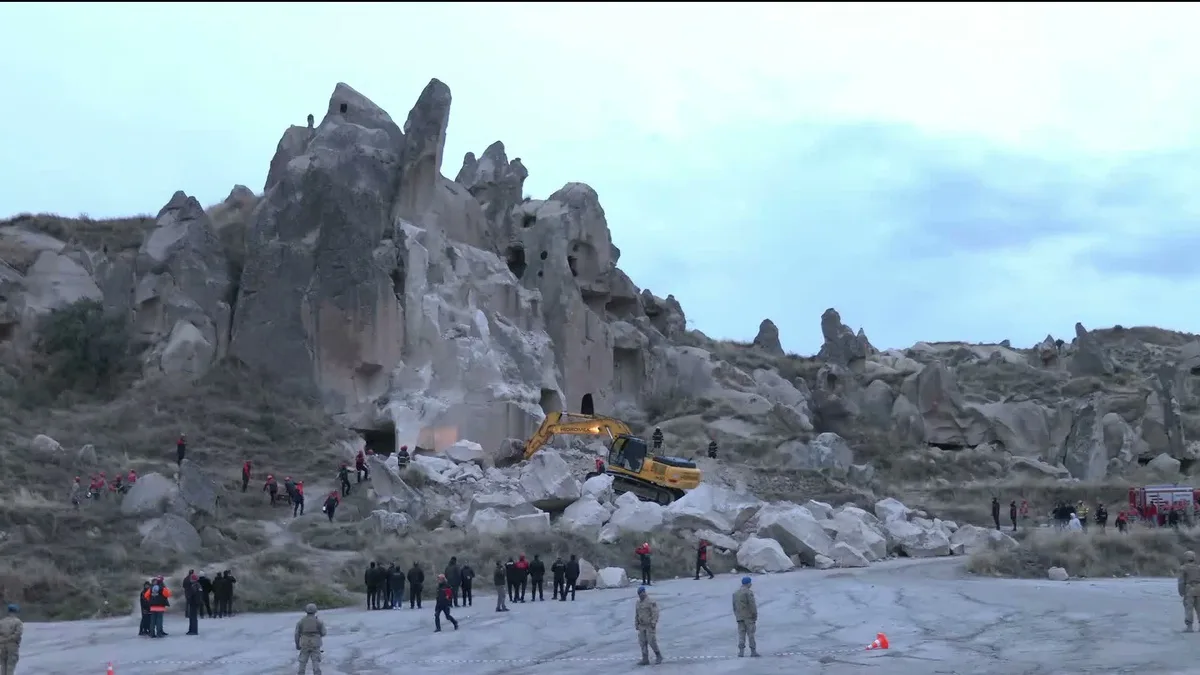 Göreme'de peribacası çökmesinde arama kurtarma tamamlandı, 3 ölü 5 yaralı