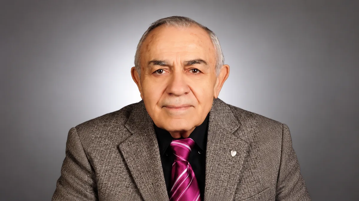 Sürekli Basın Kartı sahibi gazeteci Kemal Şener 91 yaşında Almanya'da vefat etti