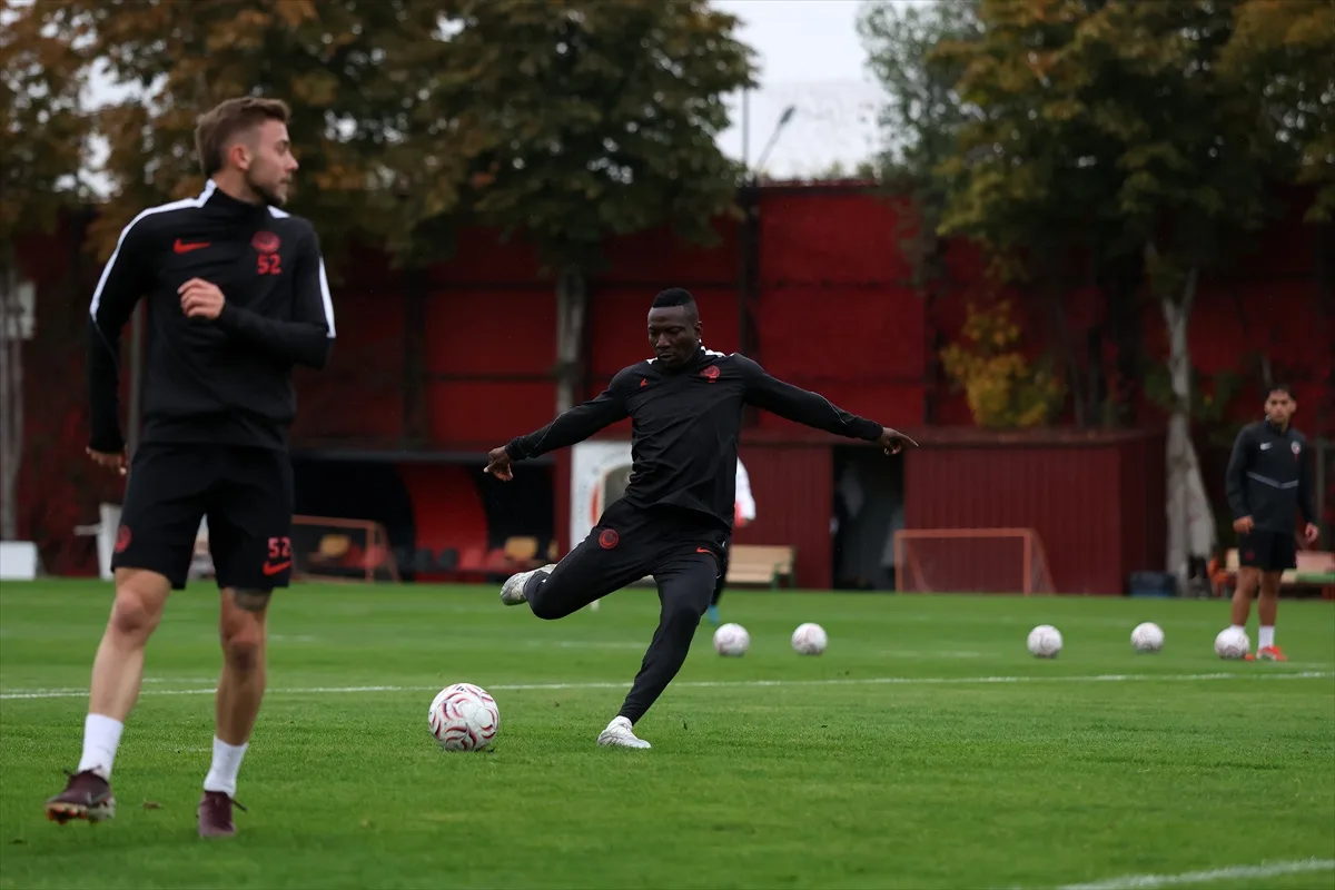 Gençlerbirliği, Galatasaray maçı hazırlığını Beştepe'de tamamladı