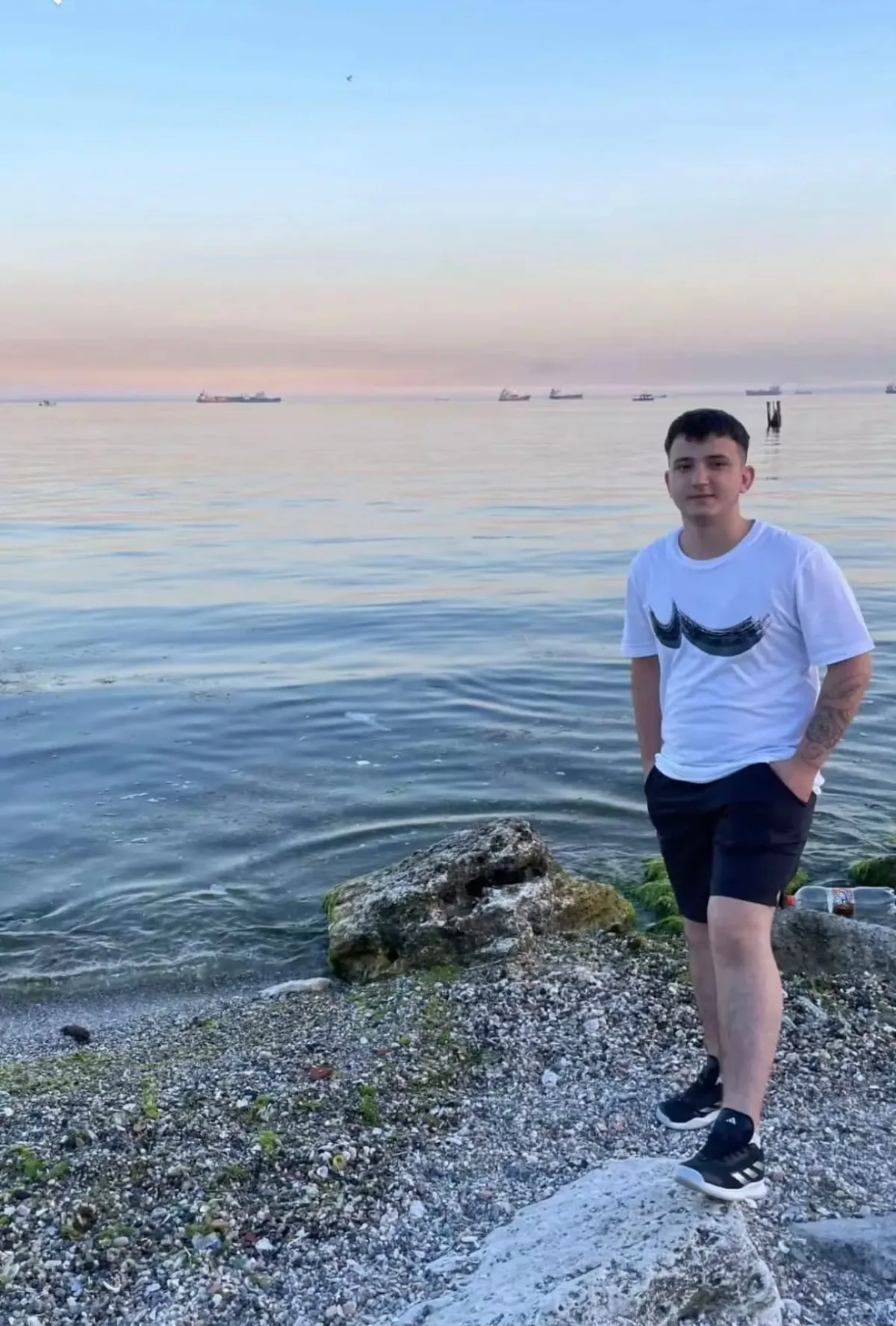 Bağcılar'da silahlı saldırıda ölen Emirhan Menteşe yarın Giresun'da toprağa verilecek