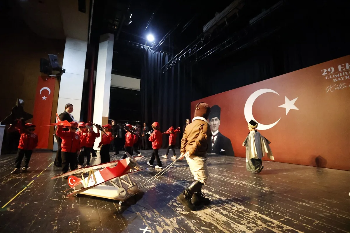 Gaziantep ve çevre illerde Cumhuriyet'in 103. yıl dönümü kutlanıyor