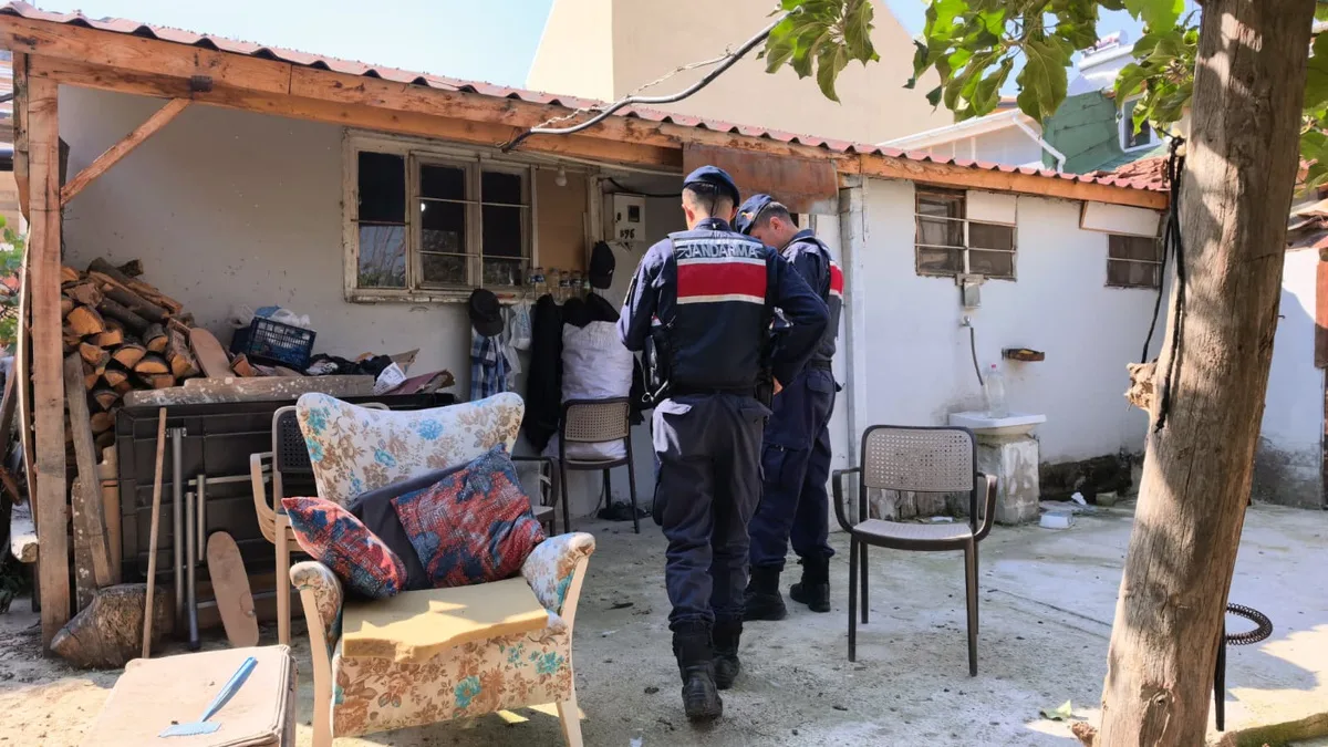 Bursa İnegöl'de yalnız yaşayan Fahrettin Oral (78) evinde ölü bulundu