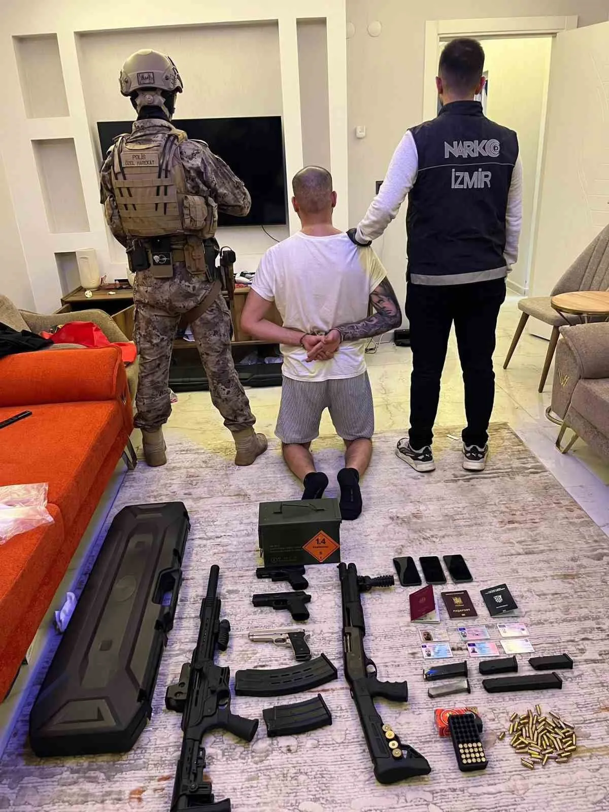 Almanya'nın aradığı Valmir Berisha, İzmir'de MİT ve polisin çalışmasıyla yakalandı