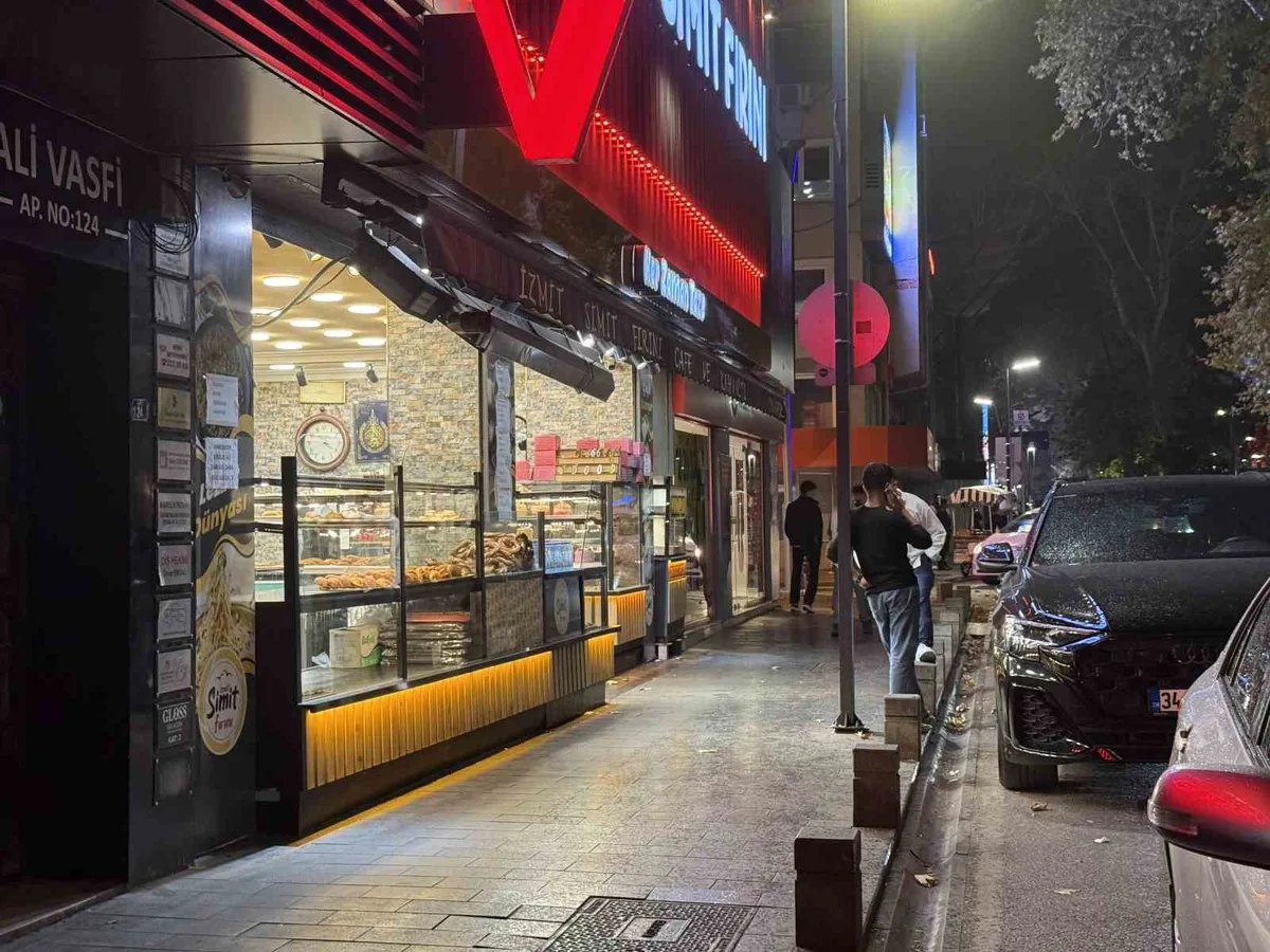 Kocaeli İzmit'te eski eşini bacağından bıçaklayan şüpheli parkta yakalandı