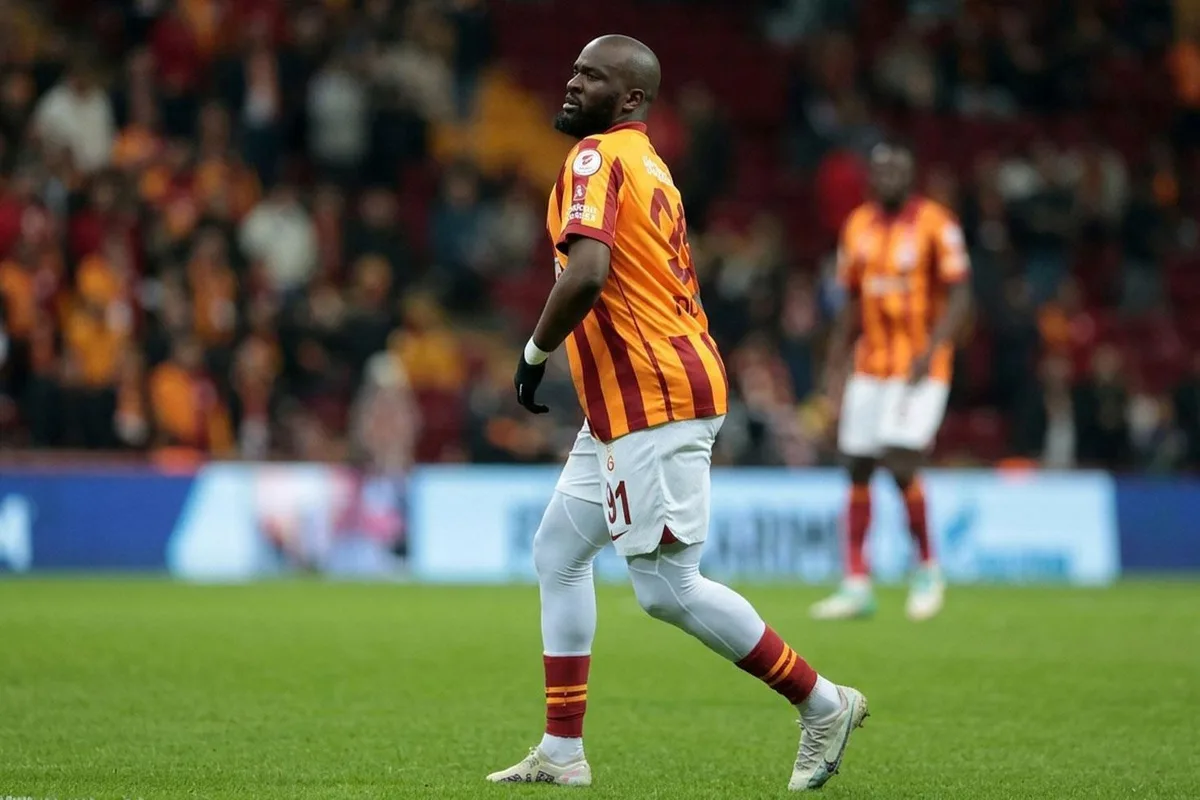Galatasaray'daki fazla kilolarıyla eleştirilen Ndombele bakın nerede ortaya çıktı