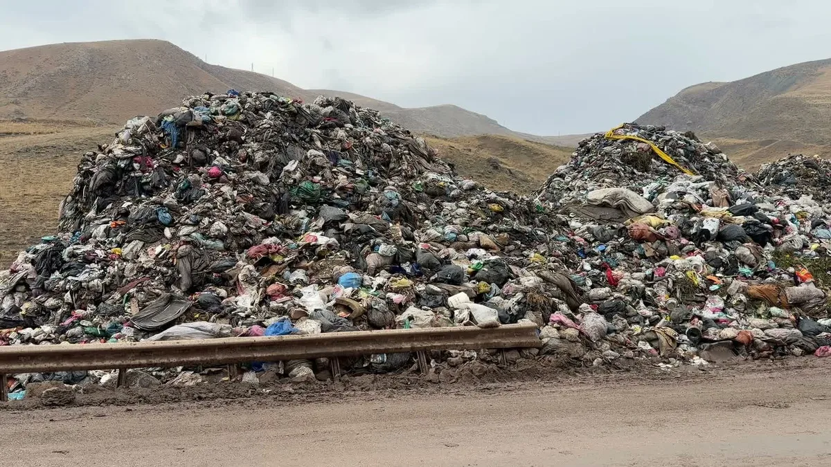 Hakkari'de çöp sorunu, 30 milyon avroluk tesisin heyelanda hasar görmesiyle büyüdü
