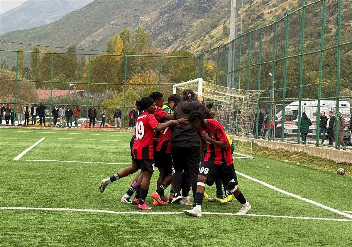 Kadın Futbol Süper Ligi 8. haftasında Yüksekovaspor Galatasaray'la 1-1 berabere kaldı