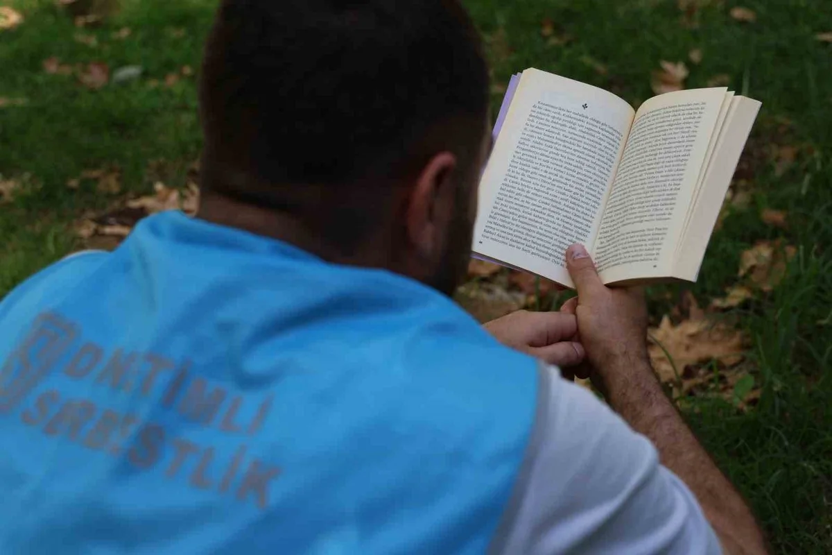 Diyarbakır Denetimli Serbestlik Müdürlüğü yükümlülere kitap okuma etkinliği yapıyor