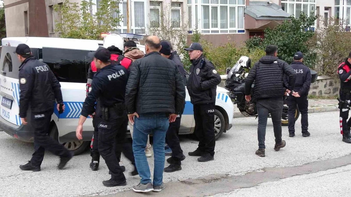 Erzurum'da kardeş kavgasında pompalı tüfekle ateş açıldı, 3 şüpheli gözaltına alındı