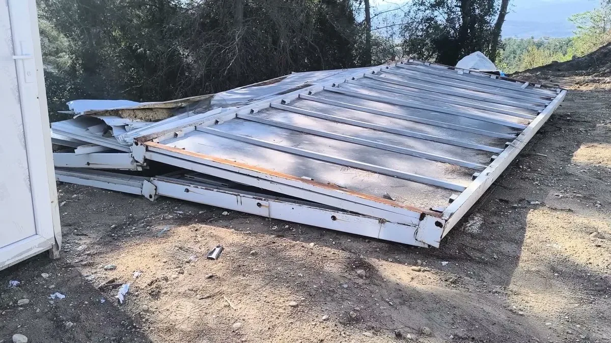 Osmaniye'de deprem ve yağış mağduru Hatunoğlu ailesi derme çatma barakada yaşıyor