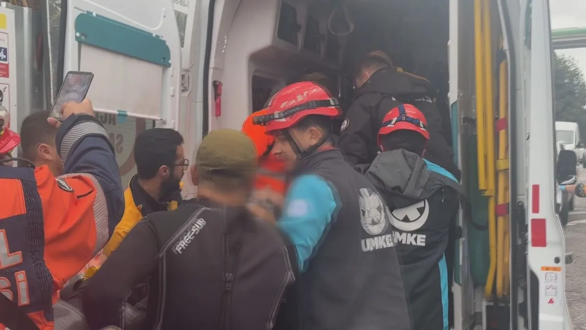 Beykoz'da sel sonrası okul inşaatındaki kuyuya düşen işçi, hastanede öldü
