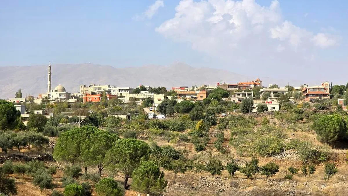 İsrail güçleri Kuneytra'da zeytinlikleri buldozerlerle tahrip etmeyi sürdürüyor
