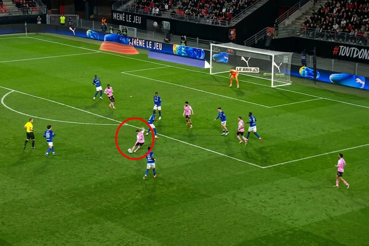 Eski Fenerbahçeli Szymanski, Rennes formasıyla yeniden doğdu