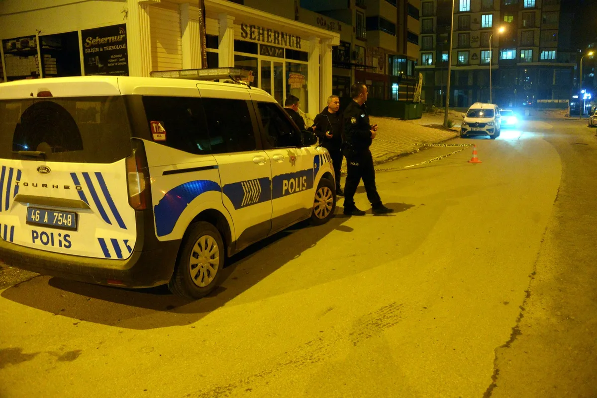 Kahramanmaraş'ta silahlı saldırıda 2 kişi yaralandı, kaçan 2 kardeş aranıyor